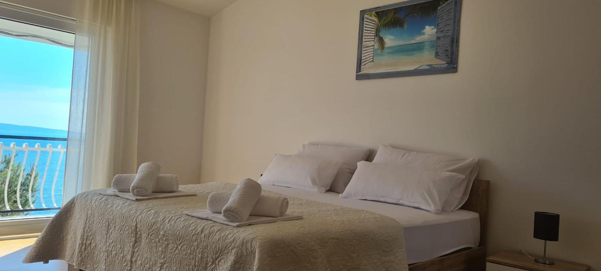 Apartments Adisa Omiš Екстериор снимка